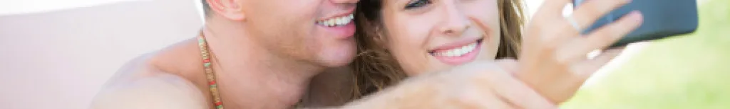 Partir en vacances seul ou en couple ?