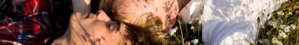 Sieste coquine en vacances : définition, mode d'emploi et idées (guide complet)