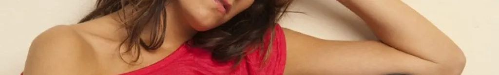 Une femme trop sexy, ça fait fuir les hommes ?